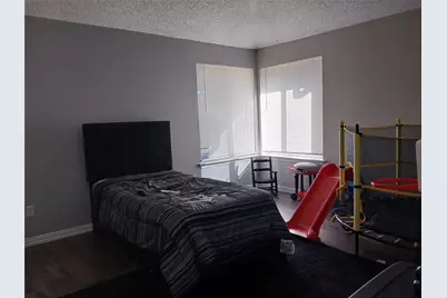 5002 Prairieview Court S, Arlington, TX 76017 - Photo 5