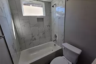 610 Parker Cir, Garland, TX 75040 - Photo 7