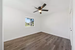 2126 Travis Dr, Carrollton, TX 75006 - Photo 15