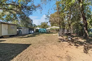 3207 Pine St, Dallas, TX 75215 - Photo 25