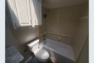 2022 Chalfont Drive, Carrollton, TX 75007 - Photo 11