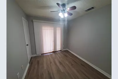 2022 Chalfont Drive, Carrollton, TX 75007 - Photo 7