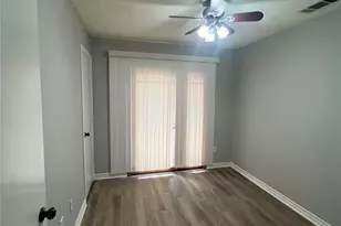 2022 Chalfont Dr, Carrollton, TX 75007 - Photo 3