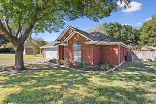 1815 Real Dr, Waco, TX 76712 - Photo 3