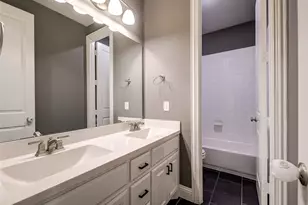 1071 Cabinside Dr, Roanoke, TX 76262 - Photo 25