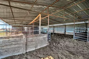 9224 County Rd 915, Godley, TX 76044 - Photo 21