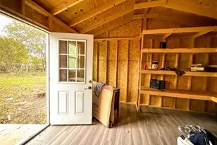 1315 Whitley Dr, Dallas, TX 75217 - Photo 39