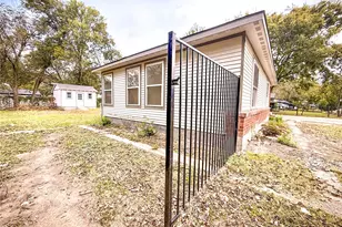 1315 Whitley Dr, Dallas, TX 75217 - Photo 13