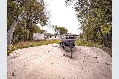 1315 Whitley Drive, Dallas, TX 75217 - Photo 11