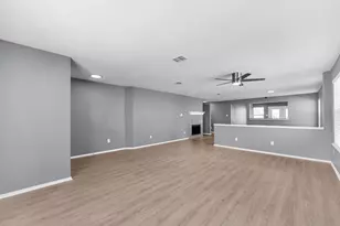 7802 Calgary Ln, Arlington, TX 76001 - Photo 7