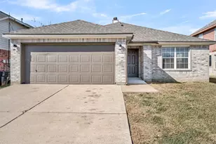 7802 Calgary Ln, Arlington, TX 76001 - Photo 1