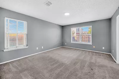 7802 Calgary Lane, Arlington, TX 76001 - Photo 13