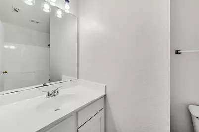 7802 Calgary Lane, Arlington, TX 76001 - Photo 25