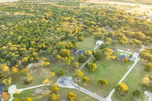 2592 Meadow Way, Terrell, TX 75160 - Photo 1