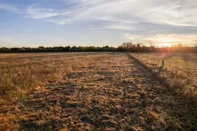 112 Hill Ranch Road, Celeste, TX 75423 - Photo 19
