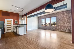 2502 Live Oak St, Dallas, TX 75204 - Photo 13