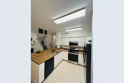 1010 Cheddar Court, Arlington, TX 76017 - Photo 5