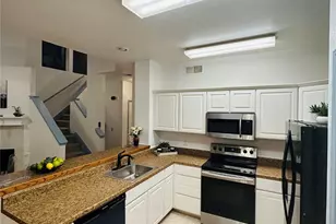 1010 Cheddar Ct, Arlington, TX 76017 - Photo 5