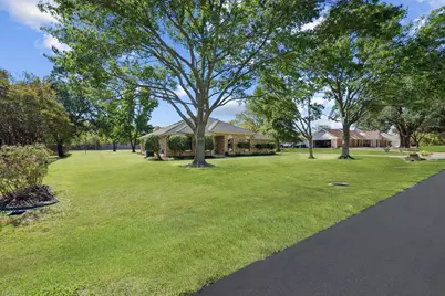 1261 Emerald Circle, Southlake, TX 76092 - Photo 11