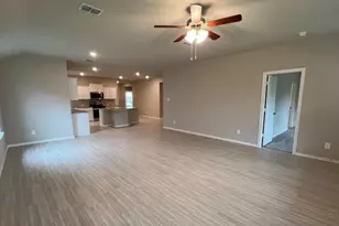 8409 Coffee Spgs Dr, Fort Worth, TX 76131 - Photo 9