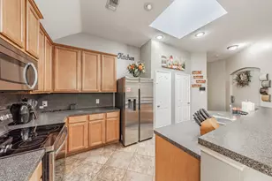 1023 Aviary Dr, Aubrey, TX 76227 - Photo 7