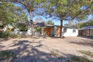 3809 May St, Fort Worth, TX 76110 - Photo 3