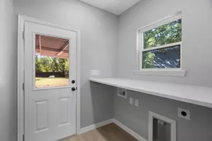 1123 Cornelia St, Greenville, TX 75401 - Photo 17