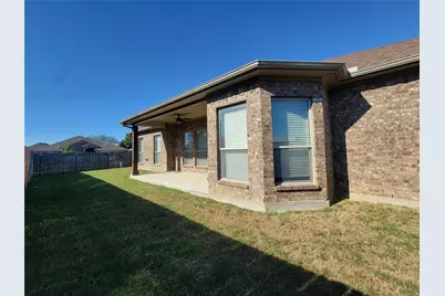 621 Marybeth Drive, Burleson, TX 76028 - Photo 23