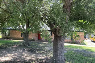 1305 Tammy Ave, Corsicana, TX 75110 - Photo 1