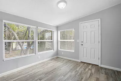 907 Mojave Trail, Granbury, TX 76048 - Photo 13