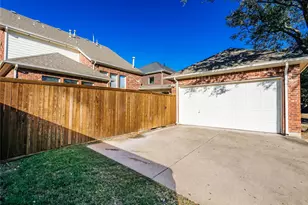 1732 Auburn Dr, Carrollton, TX 75007 - Photo 37