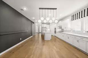 109 Thackery Rd, Garland, TX 75043 - Photo 5