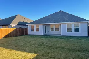 1329 Water Canna Dr, Justin, TX 76247 - Photo 23