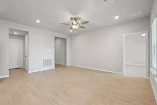 1329 Water Canna Dr, Justin, TX 76247 - Photo 15