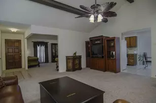 2011 Elmridge Dr, Arlington, TX 76012 - Photo 15