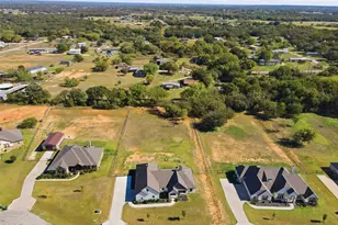 250 Odell Rd, Springtown, TX 76082 - Photo 35