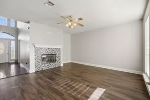 2416 Redfield Dr, Mesquite, TX 75181 - Photo 5