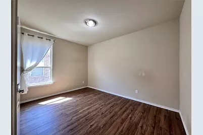 304 Cypress Creek Lane, Denton, TX 76210 - Photo 17