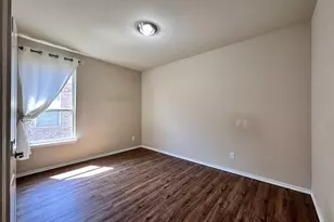 304 Cypress Crk Ln, Denton, TX 76210 - Photo 17