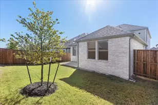 608 Cottage Wood Dr, Princeton, TX 75071 - Photo 37