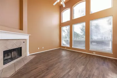 9201 Hunter Chase Drive, McKinney, TX 75072 - Photo 3