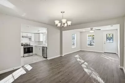 2421 Johnson Street, Fort Worth, TX 76105 - Photo 3