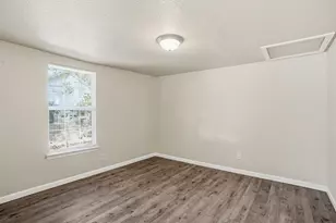 2421 Johnson St, Fort Worth, TX 76105 - Photo 17