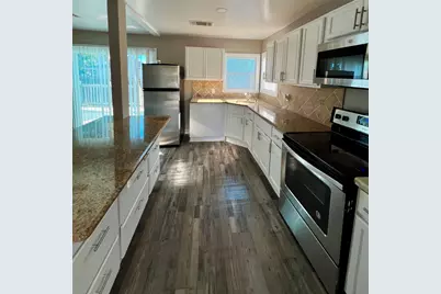 2148 Brookfield Avenue #A, Dallas, TX 75235 - Photo 11