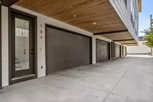 2317 Moser Ave, Dallas, TX 75206 - Photo 3