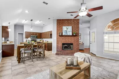 7249 Mesa Verde Trail, Fort Worth, TX 76137 - Photo 13