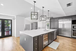 5857 Charlestown Dr, Dallas, TX 75230 - Photo 3