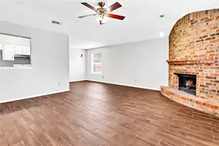 6000 Maple Springs Dr, Arlington, TX 76001 - Photo 7