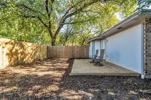 1319 Parkway Ct, Arlington, TX 76010 - Photo 19