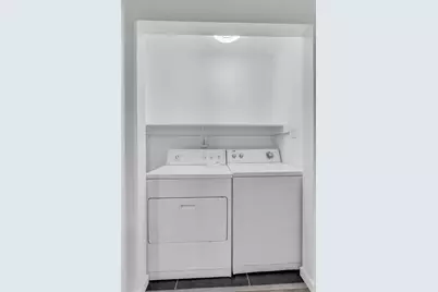 1319 Parkway Court, Arlington, TX 76010 - Photo 11